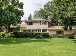 5205 Triton Dr, Golden Valley, MN 55422