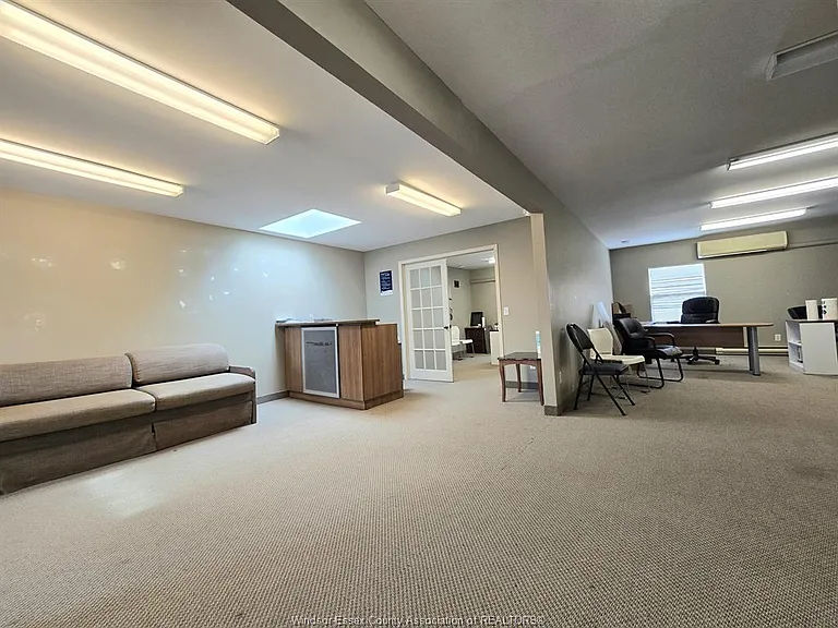 3615 Walker Rd #4 — Photo 12