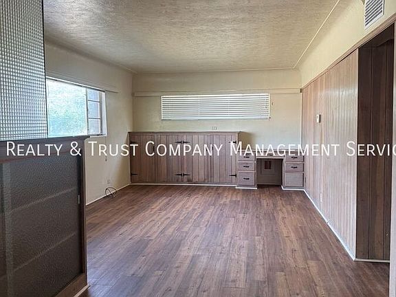2nd image of 3926-3930 E 3rd St