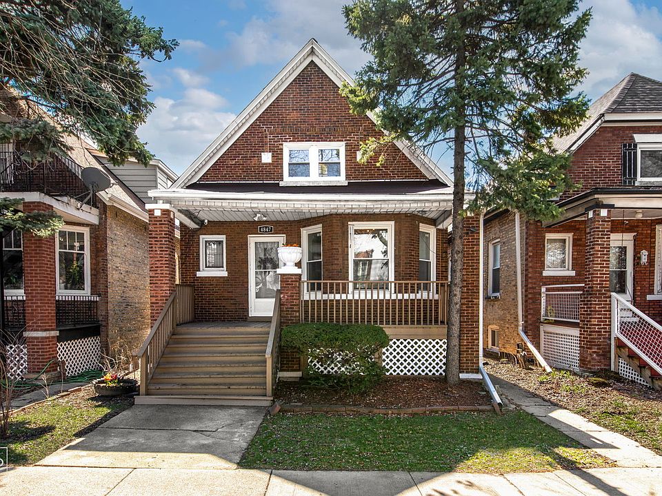 1st image of 4847 W Montrose Ave