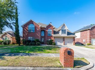 413 Spencer Lndg W, La Porte, TX 77571