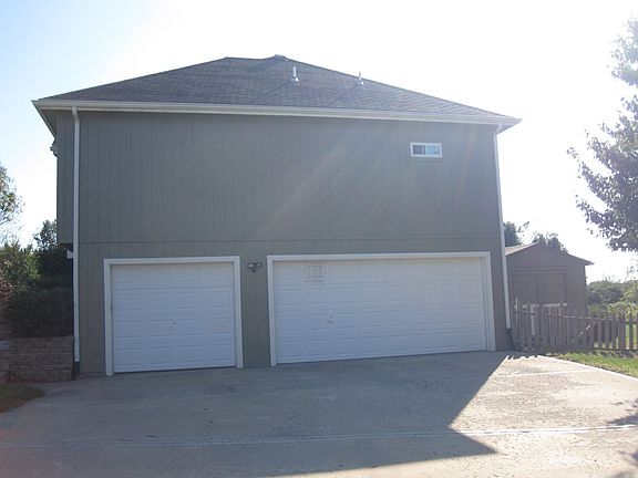 2nd image of 5834 Meadowlark Dr