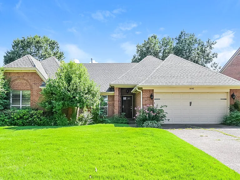 6641 Bright Star Ln — Photo 1