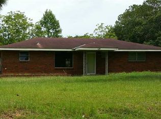 11215 Padgett Switch Rd, Irvington, AL 36544