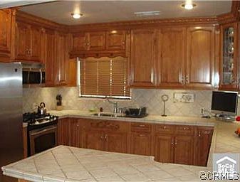 5th image of 13708 Graystone Ave