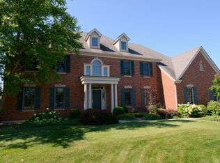 1211 Mistwood Ct, Yorkville, IL 60560