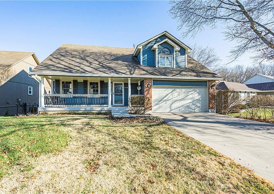 1st image of 2116 NW Harbor Pl
