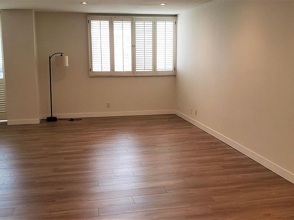 4th image of 14141 Dickens St APT 310