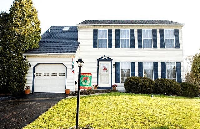 405 Kilarney Front of Home