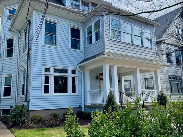 879 Orange St #3, New Haven, CT 06511