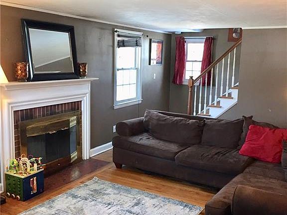 3rd image of 678 Forest St