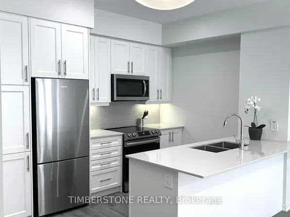 21 Honeycrisp Cres, Vaughan, ON