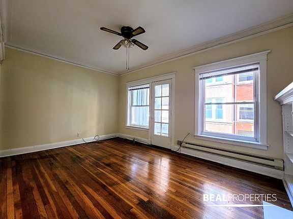 3rd image of 4421 N Wolcott Ave #C2