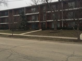 410 Crescent Blvd APT 3F, Lombard, IL 60148