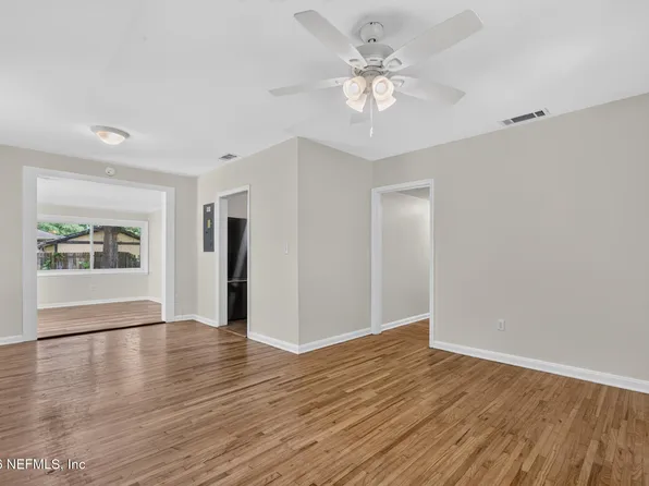 3341 SEVILLE Street W, Jacksonville, FL 32207