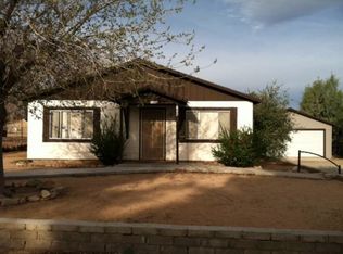 7606 Apache Trl, Yucca Valley, CA 92284