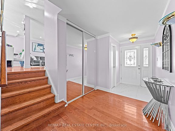 5th image of 27 Jefferson Rd