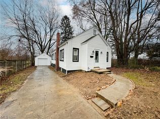 2483 Edwin Ave, Akron, OH 44314