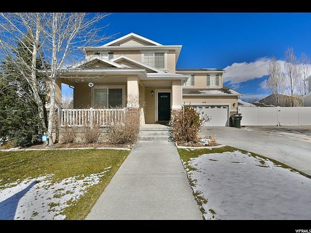 1st image of 1636 N Dawson Dr W