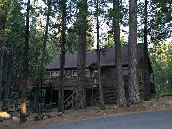 23137 Mark Twain Dr photo 1