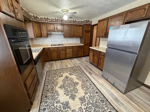 44 N Pleasant St, Norwalk, OH 44857