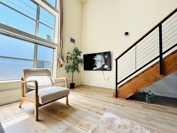 3rd image of 175 Bluxome St Unit 232