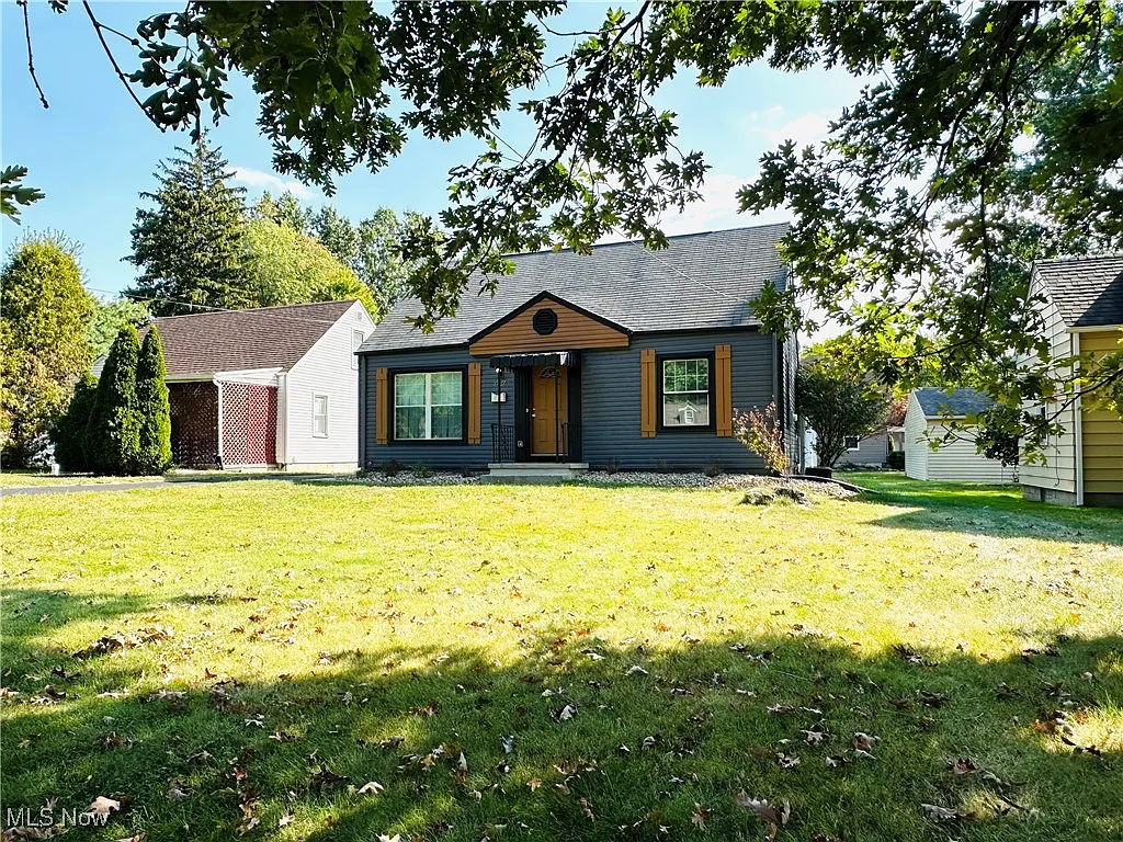 3727 Hopkins Rd photo 1