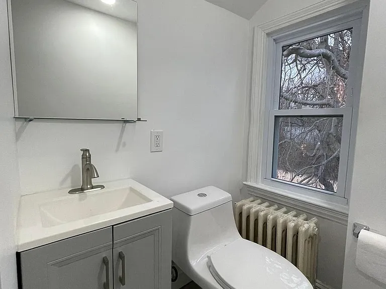 9066 Baltimore Ave — Photo 32
