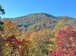 E Sunset Rd, Franklin, NC 28734