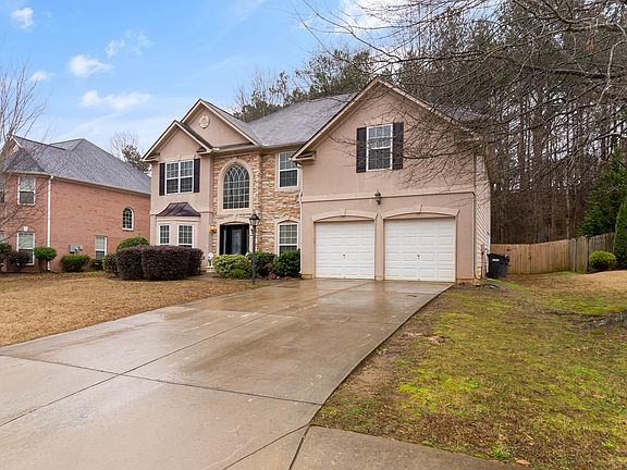 2nd image of 4218 Galilee Dr NE
