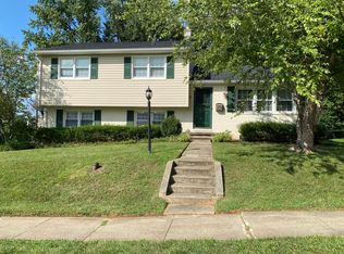 1207 Longford Rd, Lutherville Timonium, MD 21093