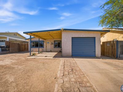 576 Vine St, El Centro, CA, 92243