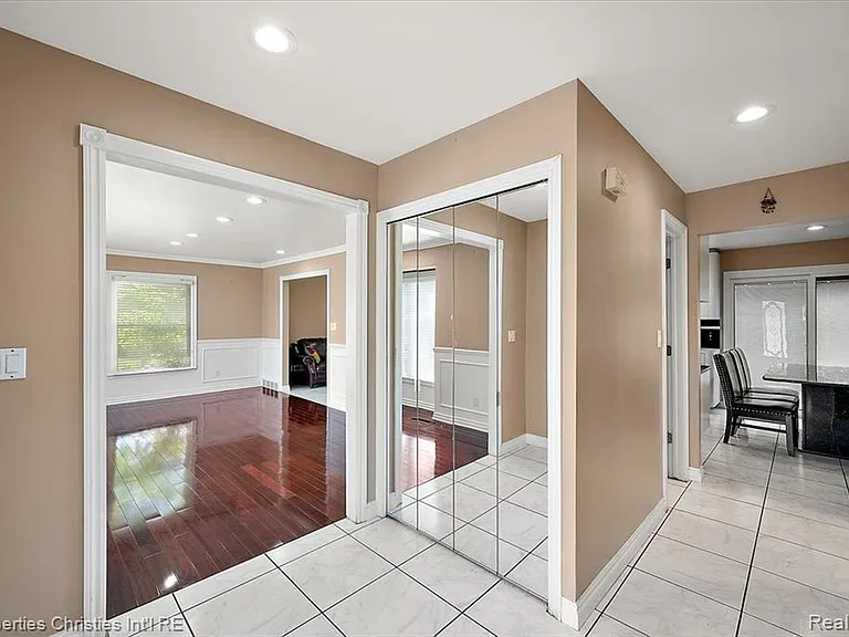 6628 Heather Heath — Photo 11
