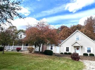 1354 Wolf Run Rd, Patriot, OH 45658