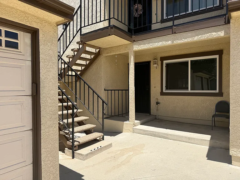 8521 Belmont St #B — Photo 12