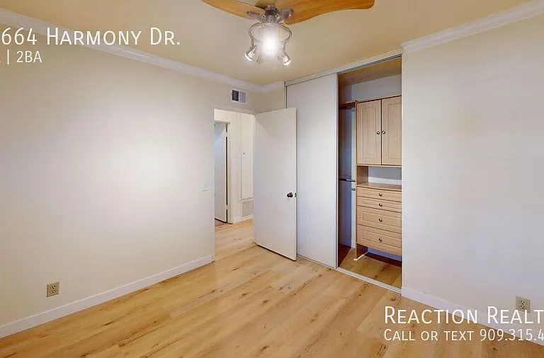 10664 Harmony Dr — Photo 8
