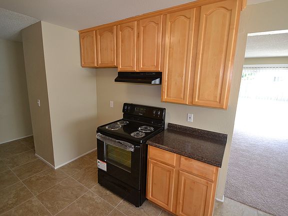 2nd image of 71 Manzanita Dr
