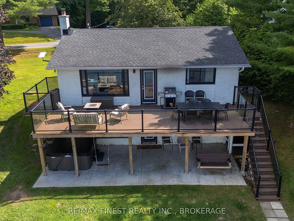 1st image of 4267 Maple Dr