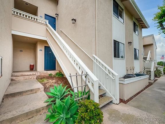 3rd image of 5655 Riley St APT 205