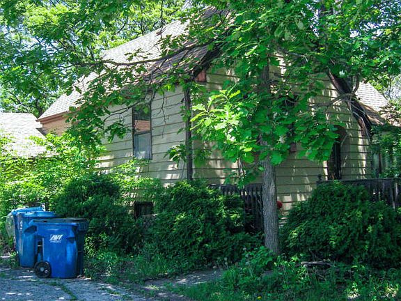 5th image of 50 W 153rd Pl