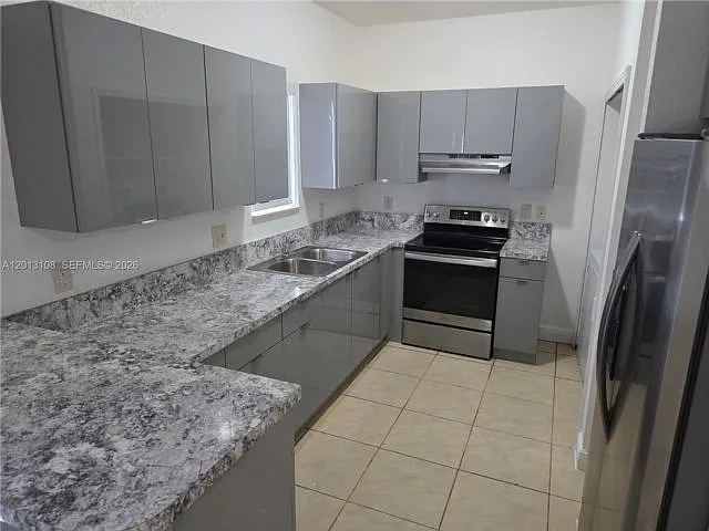 1351 NW 9th Ct — Photo 4