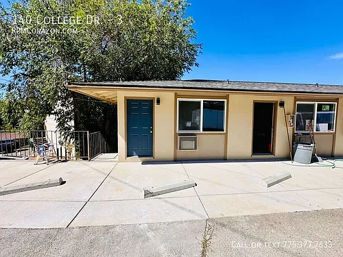 140 College Dr Photo 1