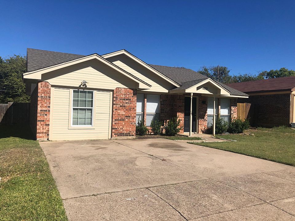 1st image of 4103 Green Acres Cir