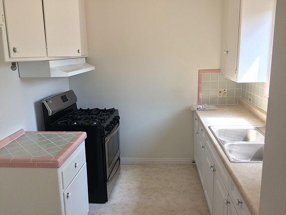 2nd image of 1444 S Wooster St APT 7