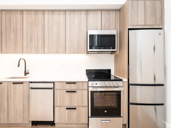 107 South 6th Street image 12 of 16