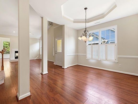 3rd image of 11021 Southwalk Ln