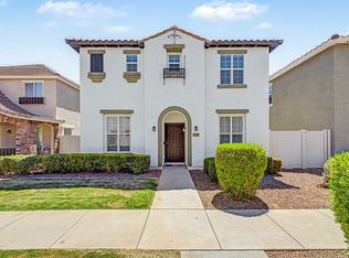 886 S Huish Dr, Gilbert, AZ 85296
