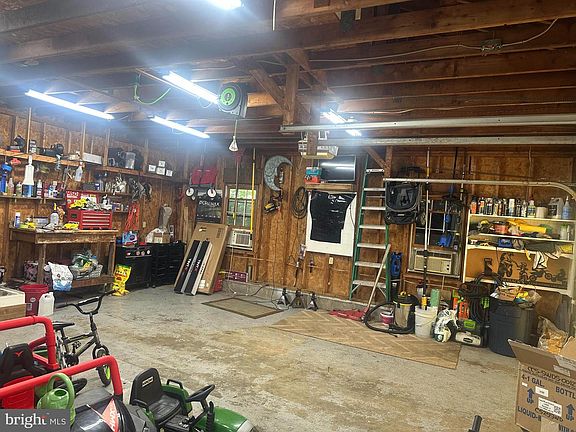 3rd image of 109 Wilton Rd