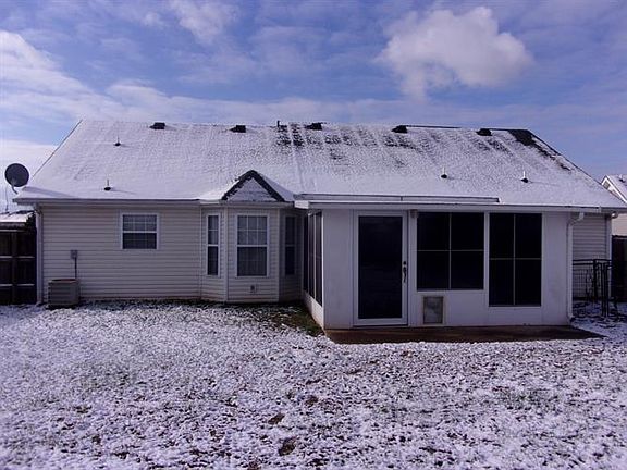 3rd image of 1117 Connemara Way