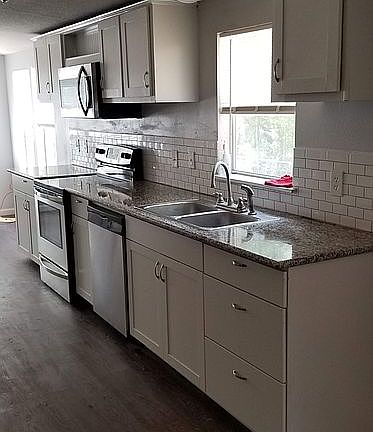4th image of 38 Helena St